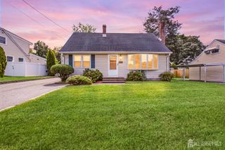 63 Tunison Road, New Brunswick, NJ 08901