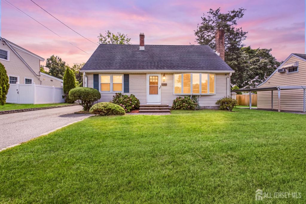 63 Tunison Road, New Brunswick, NJ 08901