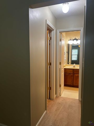 324 Williamsburg Avenue, Warner Robins, GA 31088