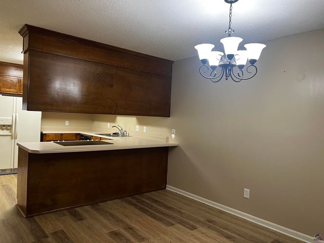 324 Williamsburg Avenue, Warner Robins, GA 31088