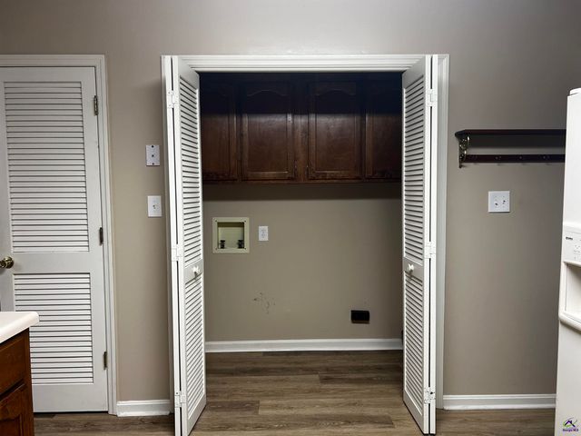 324 Williamsburg Avenue, Warner Robins, GA 31088