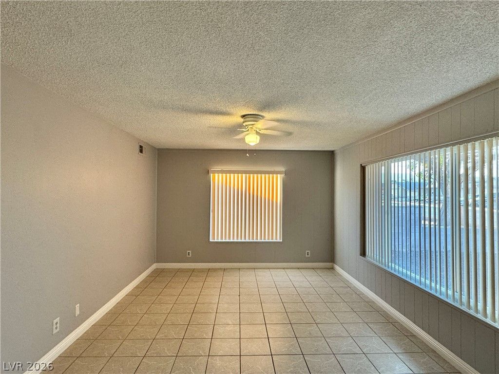 7121 Pleasant View Avenue, Las Vegas, NV 89147 — photo 5