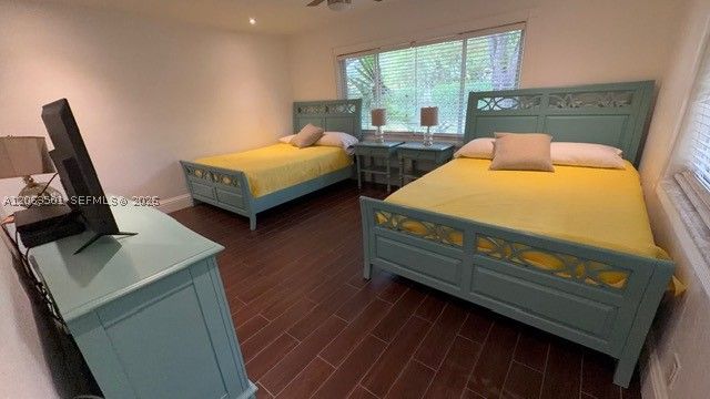 1529 Bayview Dr, Fort Lauderdale, FL 33304