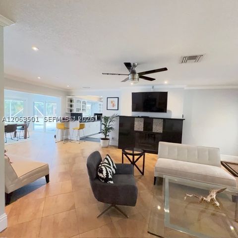 1529 Bayview Dr, Fort Lauderdale, FL 33304