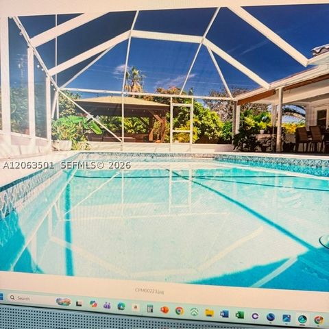 1529 Bayview Dr, Fort Lauderdale, FL 33304