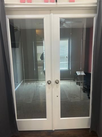 8407 N Broadleaf Avenue N, Houston, TX 77521