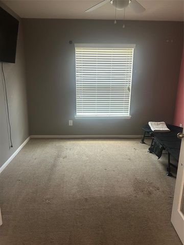 8407 N Broadleaf Avenue N, Houston, TX 77521
