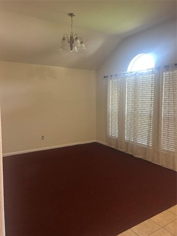 8407 N Broadleaf Avenue N, Houston, TX 77521