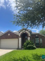 8407 N Broadleaf Avenue N, Houston, TX 77521