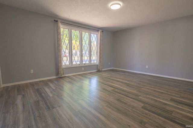 2109 Cimarron Pass, Fort Wayne, IN 46815