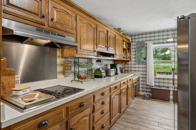 4916 Shadowlawn Dr, Hermitage, TN 37076