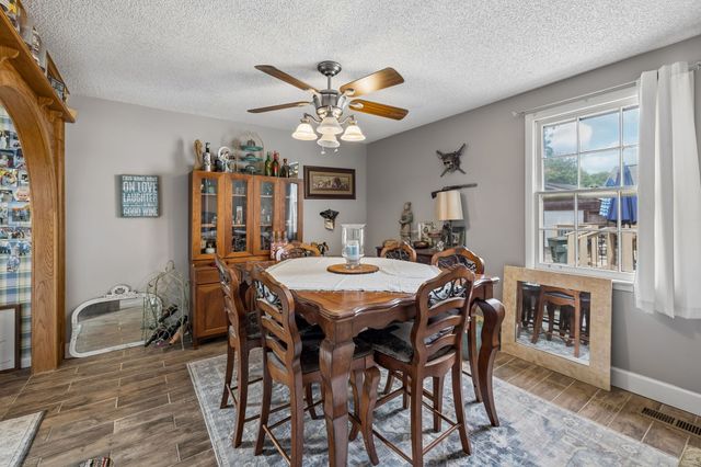 4916 Shadowlawn Dr, Hermitage, TN 37076