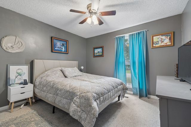 4916 Shadowlawn Dr, Hermitage, TN 37076