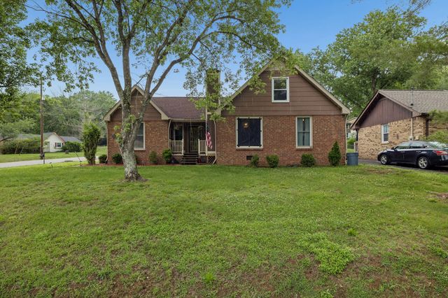 4916 Shadowlawn Dr, Hermitage, TN 37076