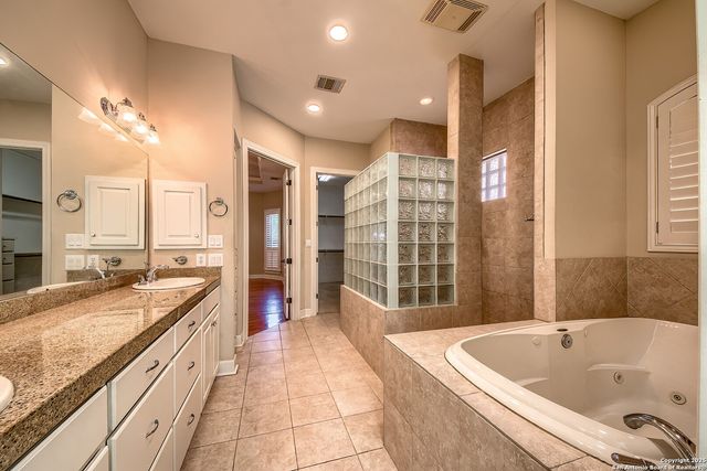 56 S Inwood Heights, San Antonio, TX 78248