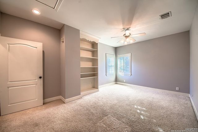 56 S Inwood Heights, San Antonio, TX 78248