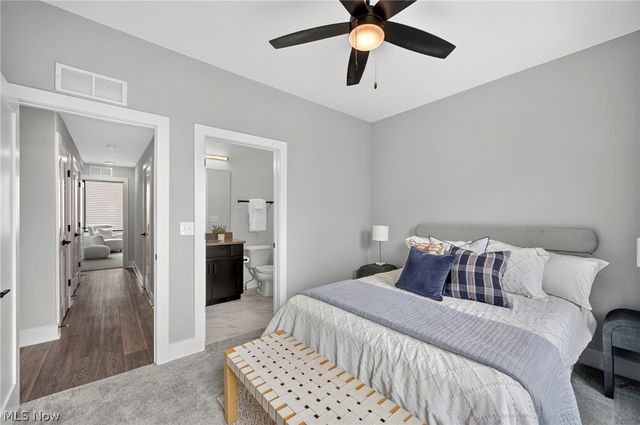 1495 E Superior Avenue 27, Cleveland, OH 44114