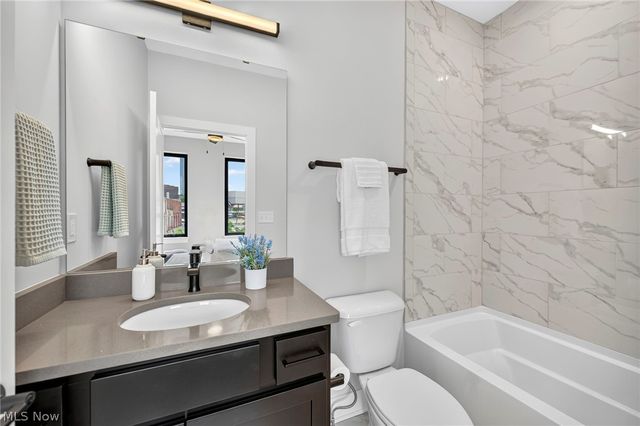 1495 E Superior Avenue 27, Cleveland, OH 44114