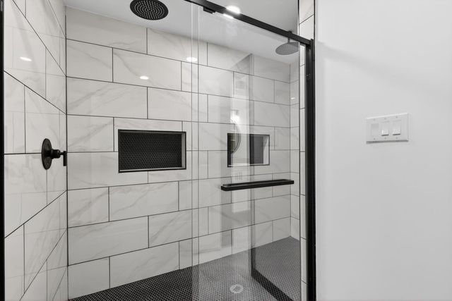 5218 Timber Shade Drive, Houston, TX 77345