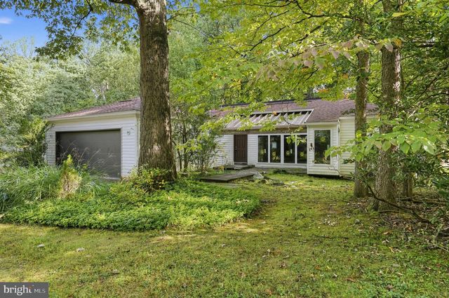 12382 COPENHAGEN CT, Reston, VA 20191