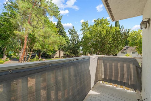 5871 Sperry Dr, Citrus Heights, CA 95621