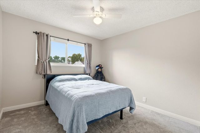 5871 Sperry Dr, Citrus Heights, CA 95621