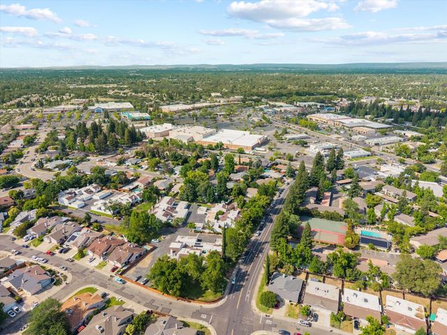 5871 Sperry Dr, Citrus Heights, CA 95621