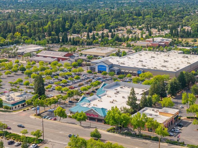 5871 Sperry Dr, Citrus Heights, CA 95621