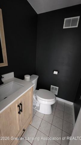 2105 Briarhill Drive, Lansing, MI 48917