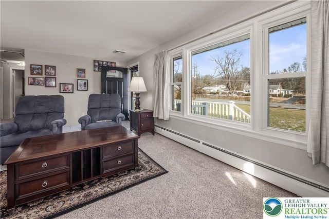 1800 Minesite Road, Allentown City, PA 18103