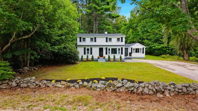 15 Federal Corner Road, Tuftonboro, NH 03816