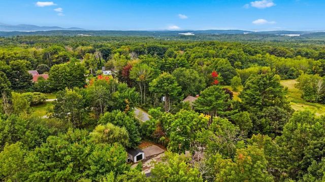 15 Federal Corner Road, Tuftonboro, NH 03816