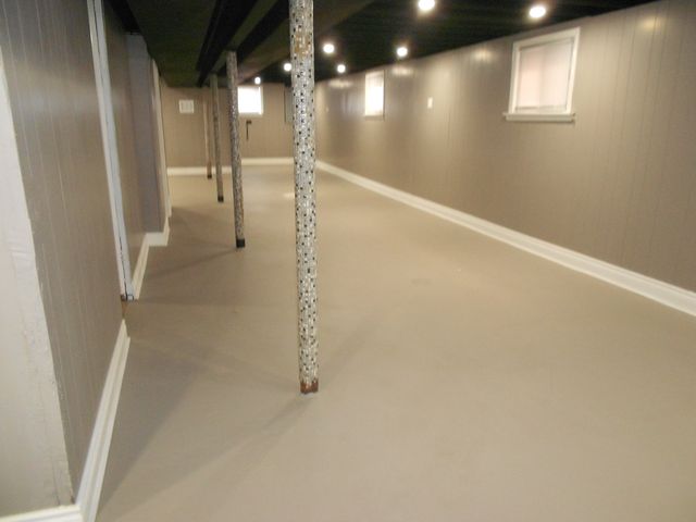 5820 S Rutherford Avenue, Chicago, IL 60638