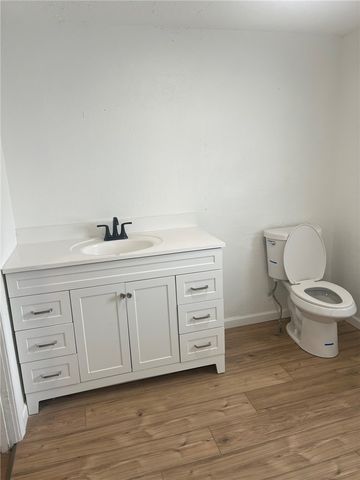 4623 E Willock Rd, Whitehall, PA 15227