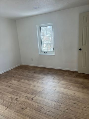 4623 E Willock Rd, Whitehall, PA 15227