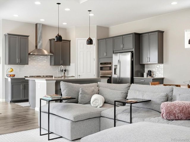 6074 Sima Cir, Littleton, CO 80124