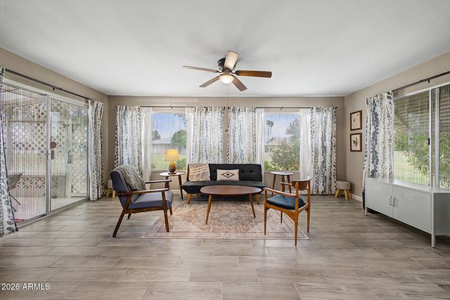 10333 W HIGHWOOD Lane, Sun City, AZ 85373