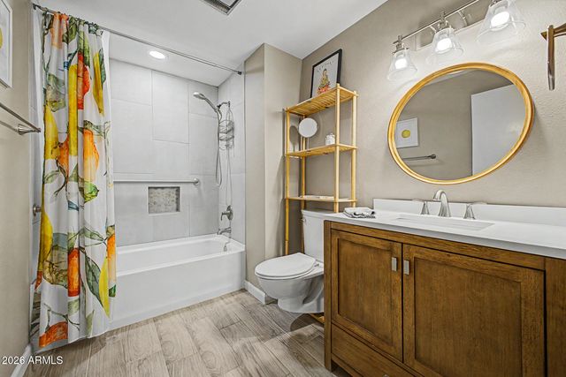 10333 W HIGHWOOD Lane, Sun City, AZ 85373