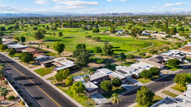 10333 W HIGHWOOD Lane, Sun City, AZ 85373