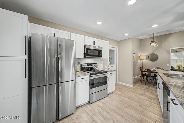 10333 W HIGHWOOD Lane, Sun City, AZ 85373