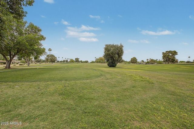 10333 W HIGHWOOD Lane, Sun City, AZ 85373