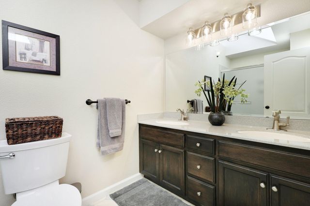 25841 CA-299, Bella Vista, CA 96008