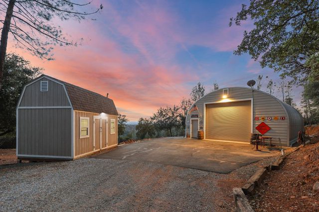 25841 CA-299, Bella Vista, CA 96008