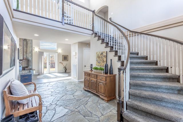 25841 CA-299, Bella Vista, CA 96008