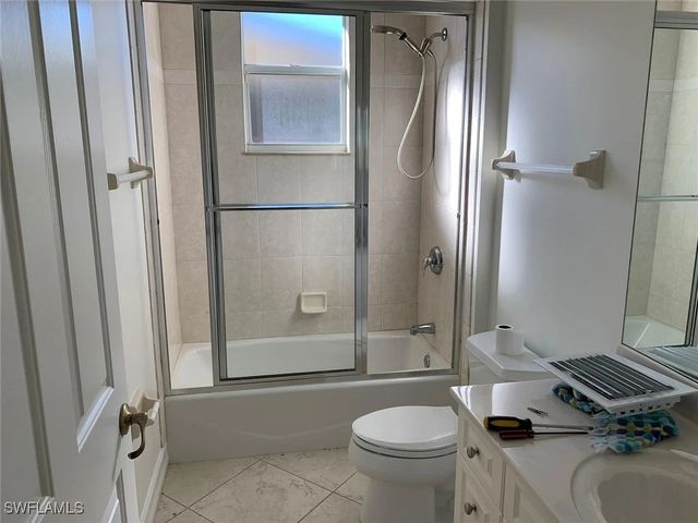 2727 13th ST N, Naples, FL 34103