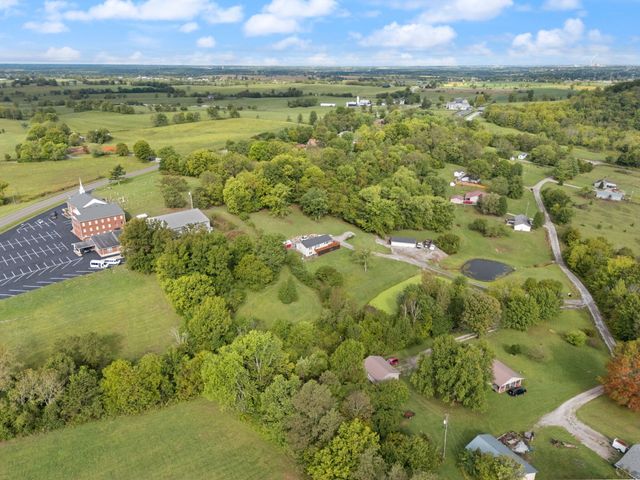 198 Doolin Way, Lancaster, KY 40444