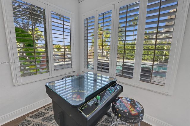 2661 NE 22nd Ct 0, Pompano Beach, FL 33062