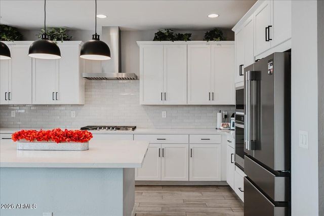 17313 W WOOD Drive, Surprise, AZ 85388