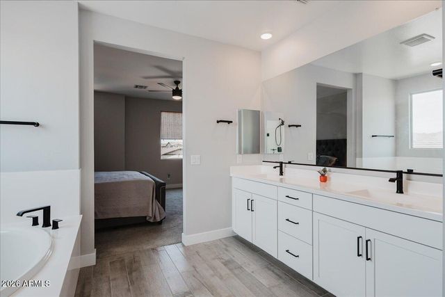 17313 W WOOD Drive, Surprise, AZ 85388