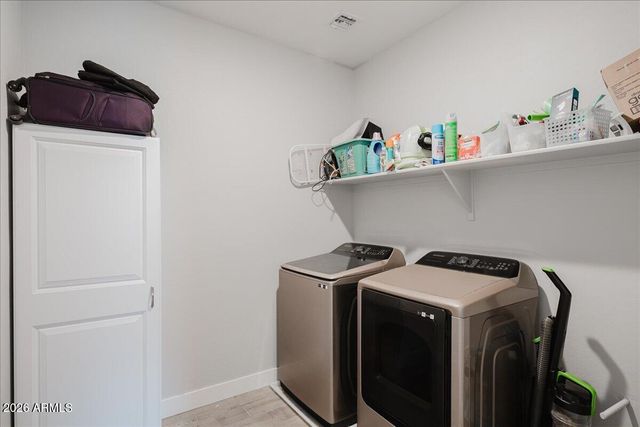 17313 W WOOD Drive, Surprise, AZ 85388
